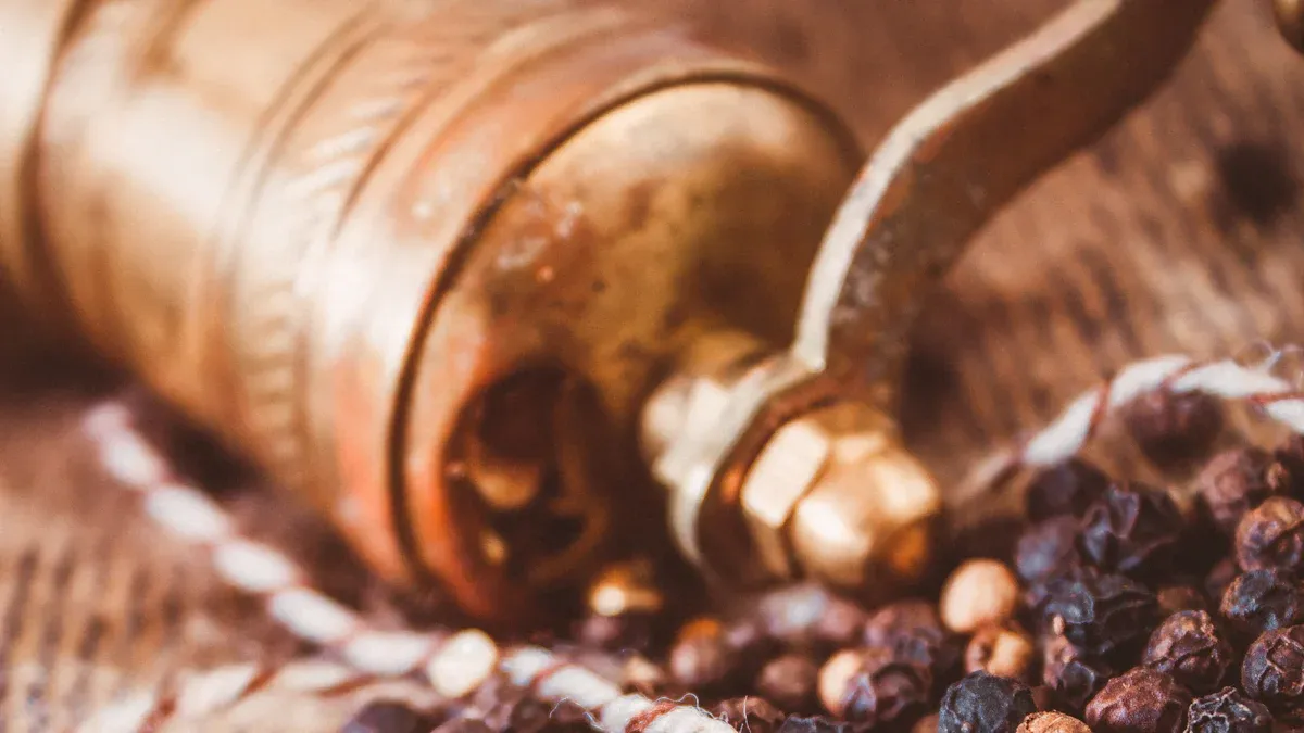 Why Custom Pepper Grinder Surprises Make Smiles in 2025
