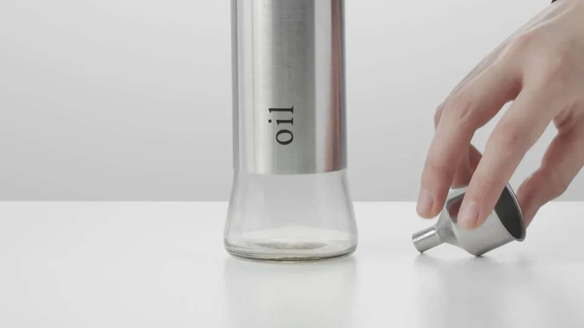 From Drizzle to Pour The 10 Best Oil & Vinegar Pourers of 2025