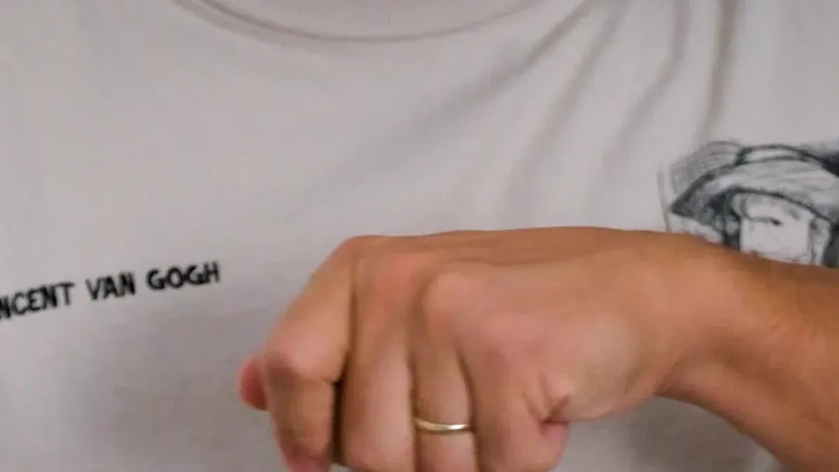 Electric vs Manual Mini Burr Coffee Grinder A Complete Breakdown