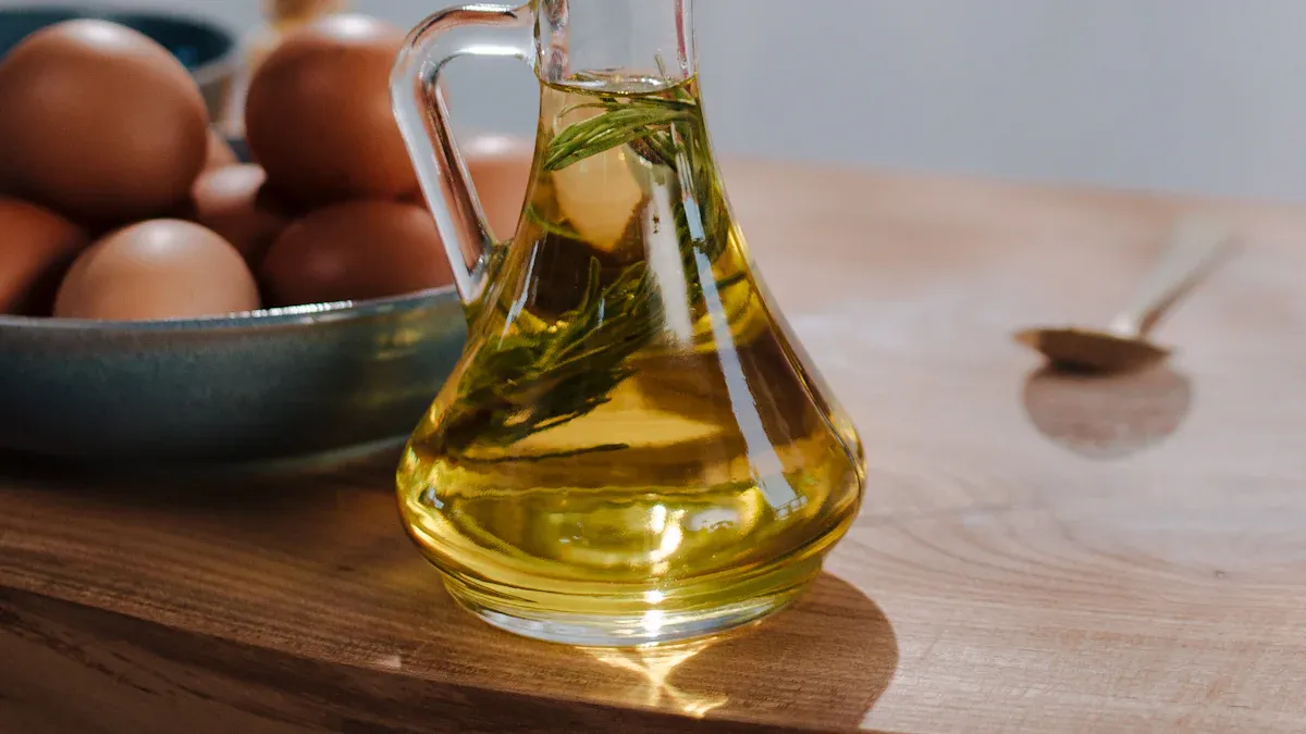 Discover the Benefits of Using a Kitchen Cooking Oil Dispenser
