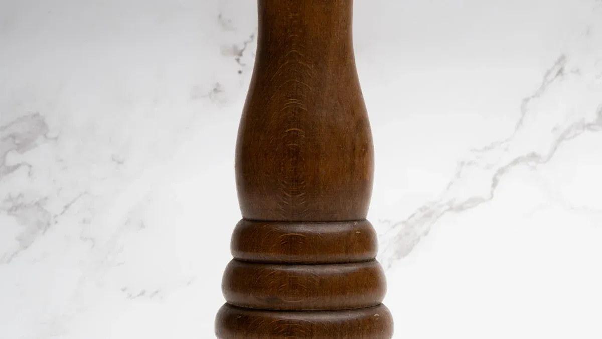The Ultimate Guide to Manual Salt and Pepper Grinders