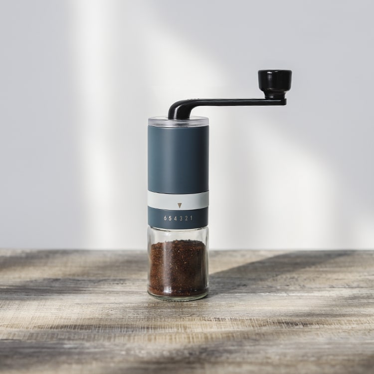 Custom Portable Manual Coffee Burr Grinder with Adjustable Ceramic Burr 9