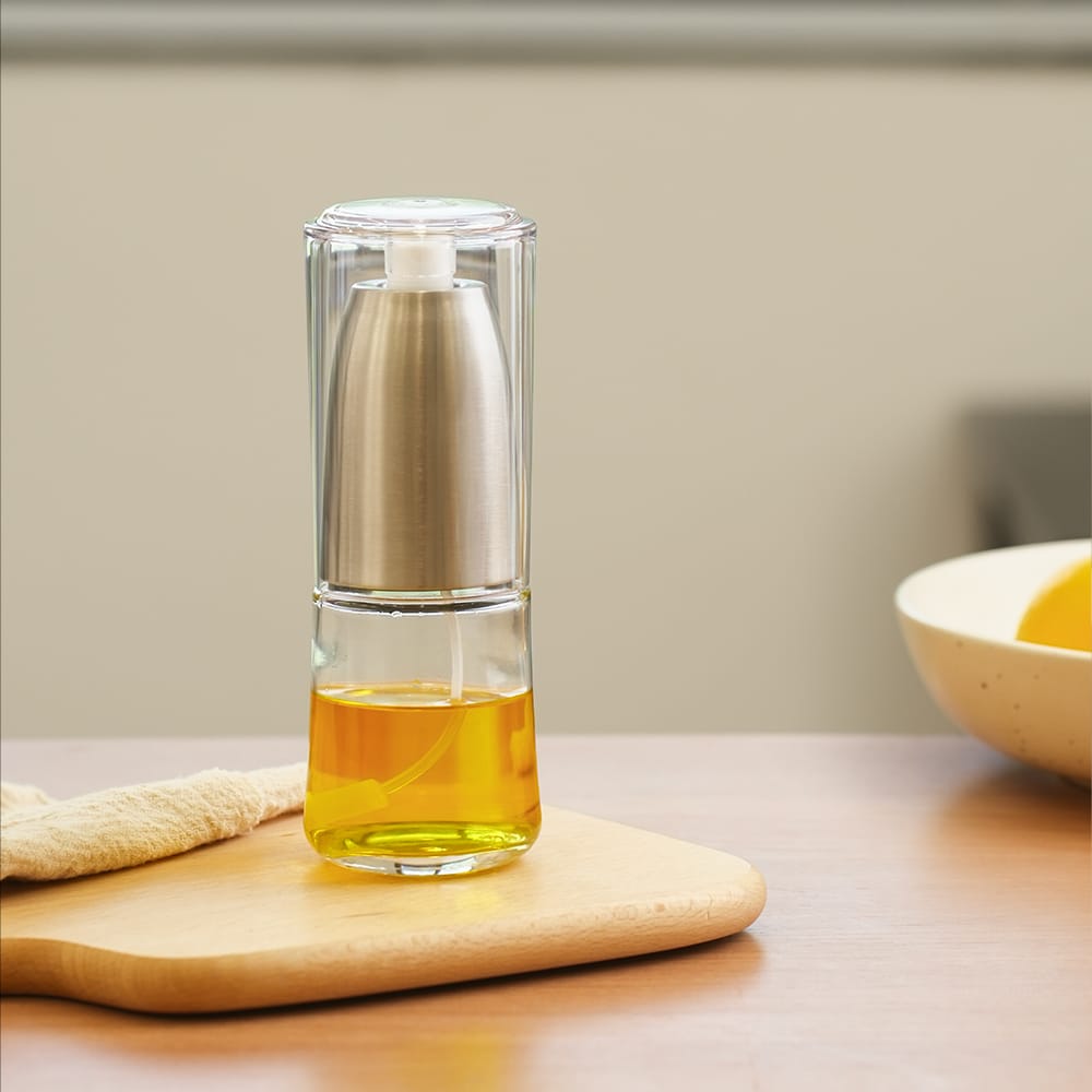 OEMODM Kitchen Oil Mist Sprayer with Protective Cap 1