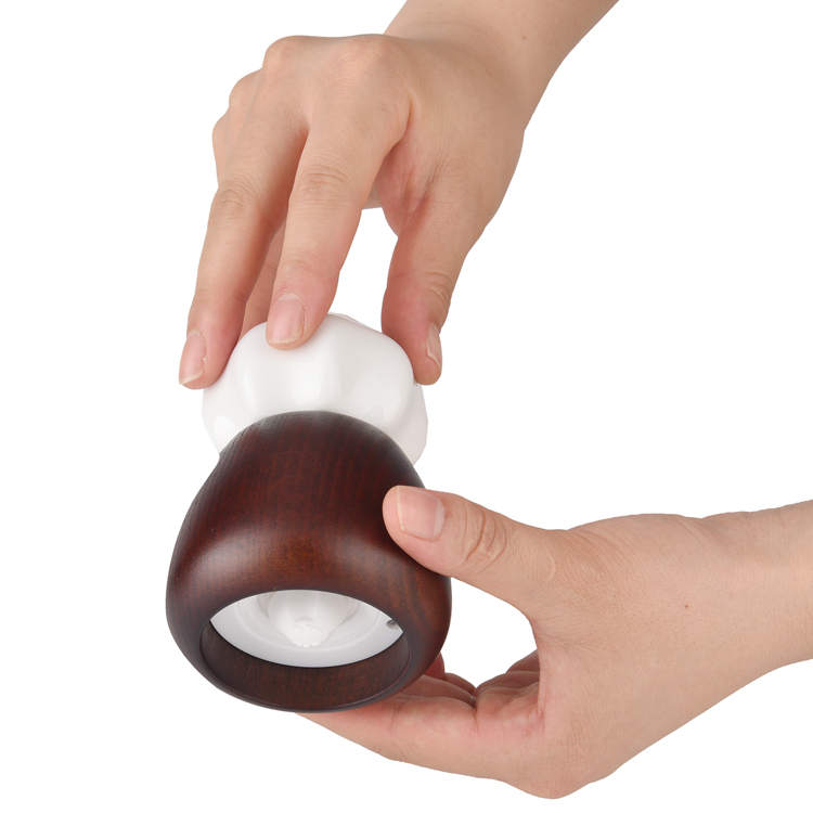 OEMODM Portable Wooden Manual Salt and Pepper Mill 5