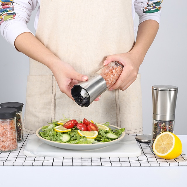 ODM Stainless Steel Manual Salt and Pepper Grinder with Petal Design 5